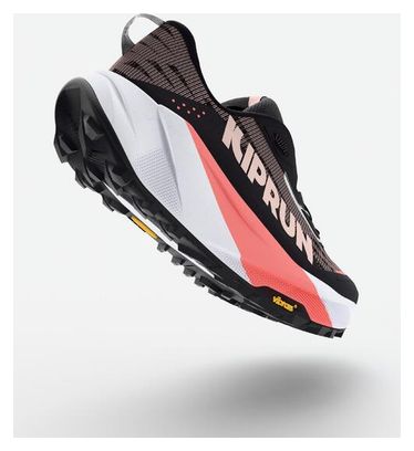 Kiprun Kipsummit Max trailschoenen, zwart/roze, dames