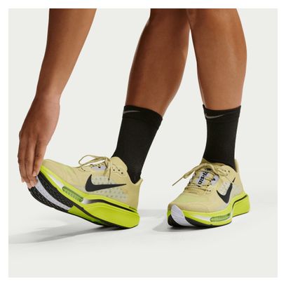 Chaussures Running Nike Pegasus Plus 2 Jaune Femme