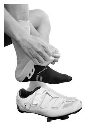 Par de cubrezapatillas Velotoze de silicona con broches, color negro