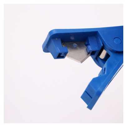 Pride Racing hose cutter