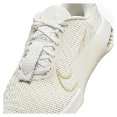 Chaussures de Cross Training Femme Nike Metcon 9 Premium Blanc Or
