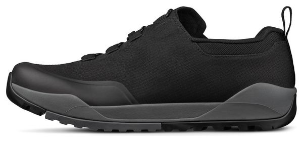 Pair of Fizik Terra Ergolace X2 Flat Shoes Black | Alltricks.com
