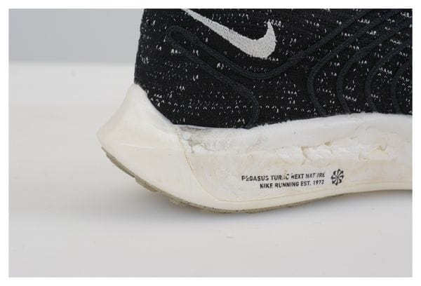 Refurbished Product - Nike Pegasus Turbo Flyknit Next Nature Black White Women's Running Shoes
