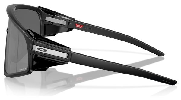 Oakley Latch Panel Black / Prizm Black Goggles / Ref: OO9404-0135