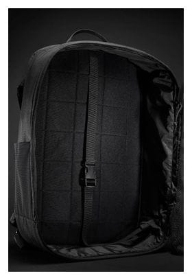 Borsa da allenamento Tyr Mission Solid Black