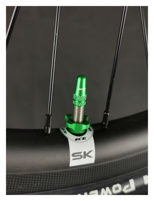 Kit Ice di tappi in alluminio (x2) e dadi (x2) Airflow Green