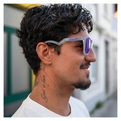 Oakley Frogskins Hybrid Matte Lilac/ Prizm Violet/ Ref: OO9289-0155