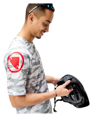 Maglia Endura Mountain Camo a manica corta da uomo, grigio