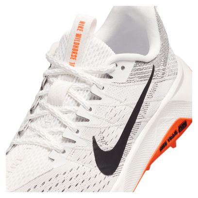 Nike Wildhorse 10 trailschoenen, wit/oranje, dames