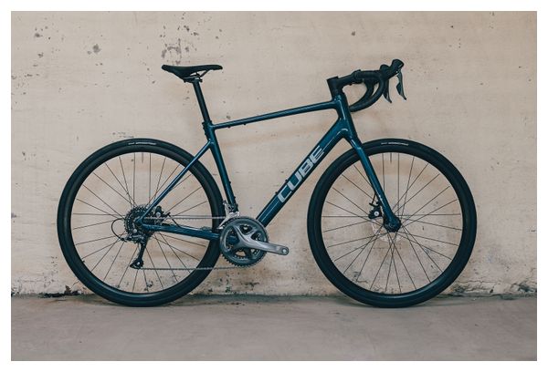 Vélo de Route Cube Attain Pro Shimano Claris 8V 700 mm Bleu Nautica 2026