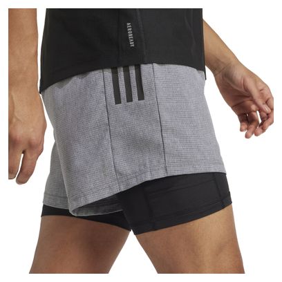 Pantalón Corto adidas Performance Own the Run Gris 2 en 1, Hombre