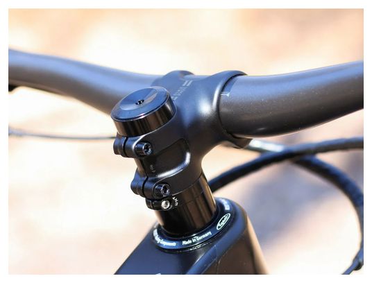 Bike Yoke Aimy Multifunctionele Headset Spacer Zwart
