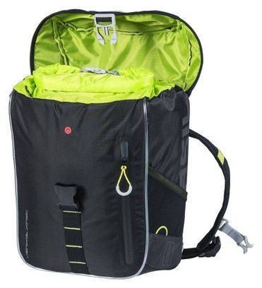 Zaino da bicicletta Basil Miles Nordlicht con striscia LED 17 litri nero