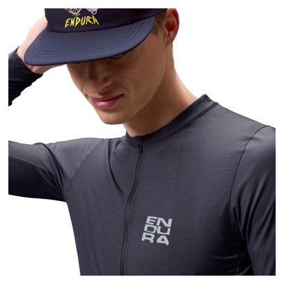 Endura Alltrack Ride Men's Long-Sleeve Jersey, Gray