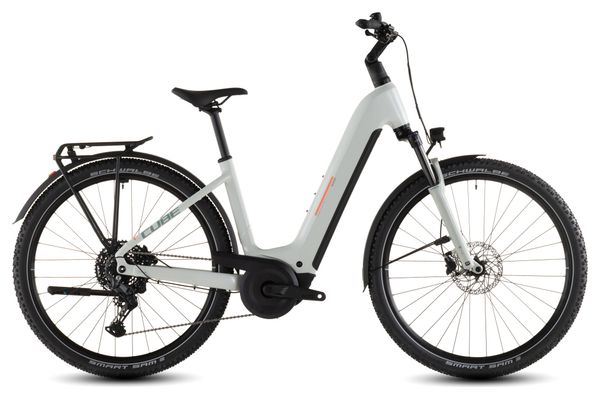 Cube Nuride Hybrid Performance 600 Easy Entry Electric Trekking Bike Shimano Cues 10S 600 Wh 29'' Desert Stone Beige Green 2026