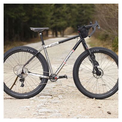 Miss Grape Bud Handlebar Bag Black