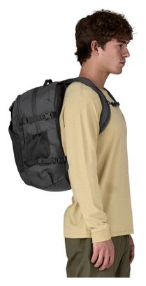 Mochila Patagonia Refugio Daypack 30 L, color negro
