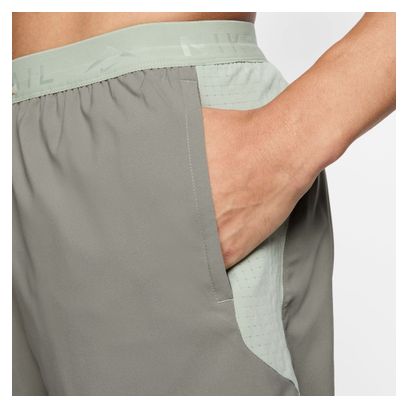 Heren Nike Dri-Fit Trail 6in Khaki Korte Broek