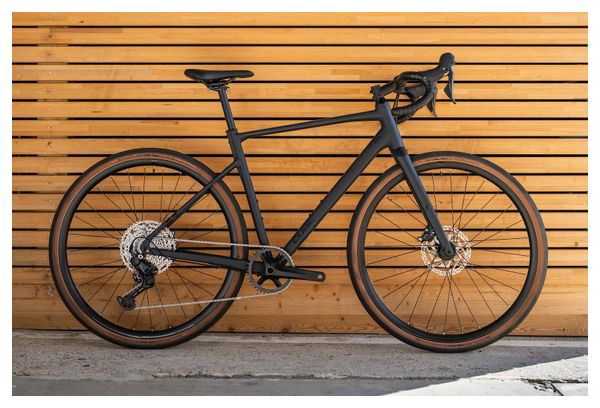 Cube Nuroad Pro Gravel Bike Shimano Cues 11S 700 mm Night Black 2025