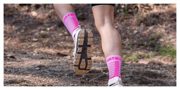 Chaussettes Compressport Ultra Trail V2.0 Rose