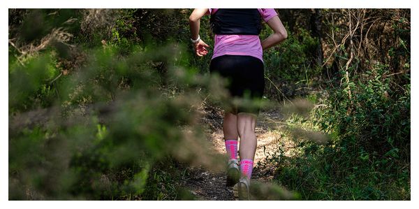 Chaussettes Compressport Ultra Trail V2.0 Rose