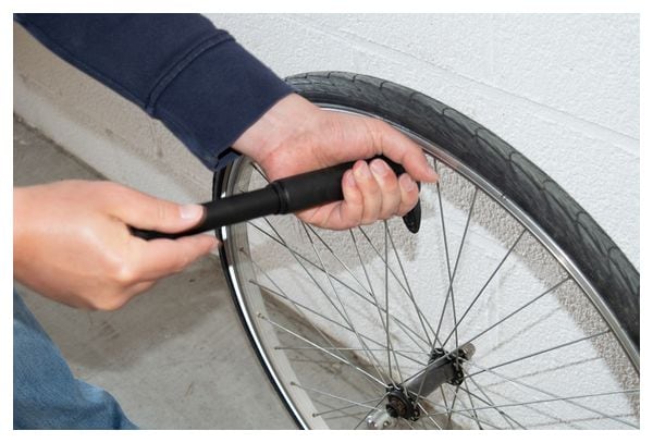 Bidon porte outils - kit complet avec outillage vélo