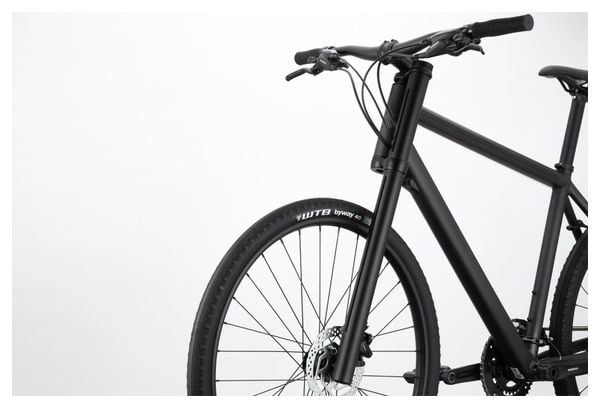 Bicicleta urbana Cannondale Bad Boy 2 650b Shimano Altus 9V Negra