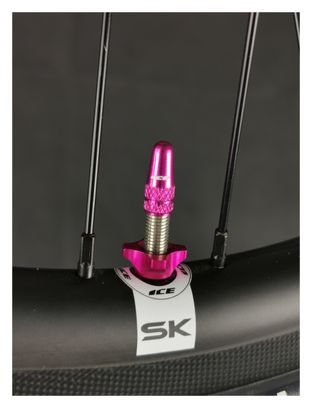 Ice Kit met aluminium pluggen (x2) en moeren (x2) Airflow Fuchsia