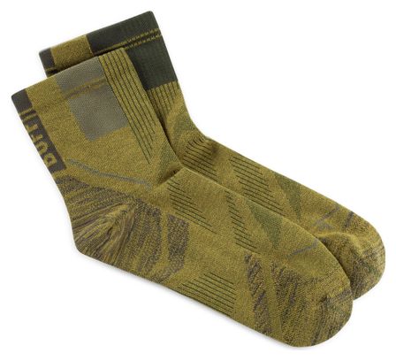 Buff Coolnet Quarter Socks in Khaki