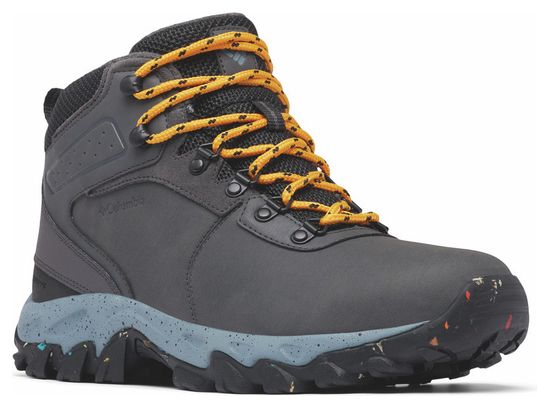 Columbia men's hiking boots on sale