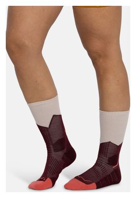 Buff Merino Midweight Crew Socks in Bordeaux