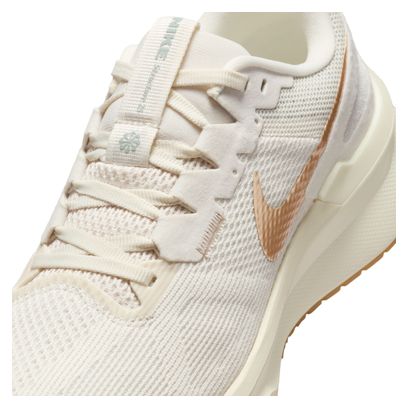 Nike Structure 25 Weiß/Beige Damen Laufschuhe