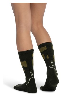 Buff Merino Midweight Crew Socks in Beetle Green