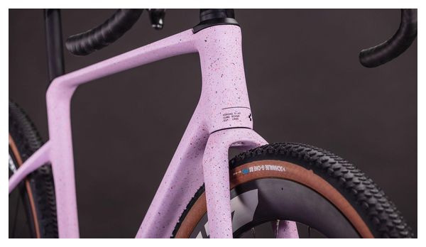 Vélo gravel Cube Nuroad C:62 SLX rhodonite orange