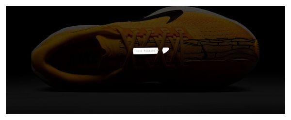 Chaussures Running Nike Pegasus Plus LV8 Jaune Homme