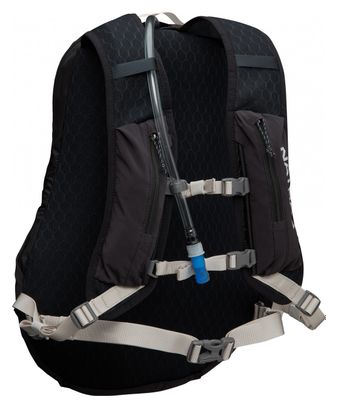 NATHAN Crossover Pack 15L rugzak zwart