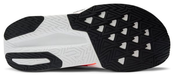 Running Shoes New Balance FuelCell Rebel v5 Red/White Man