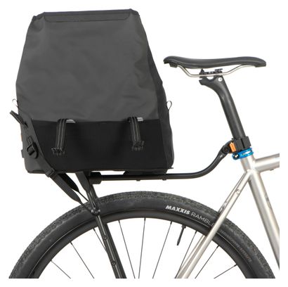 Restrap Switch Top Bag – Gepäcktasche für den Heckgepäckträger | 15 l | Schwarz