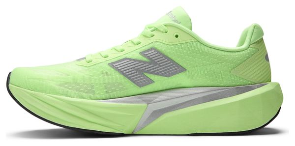 Chaussures Running New Balance FuelCell Rebel v5 Vert Homme