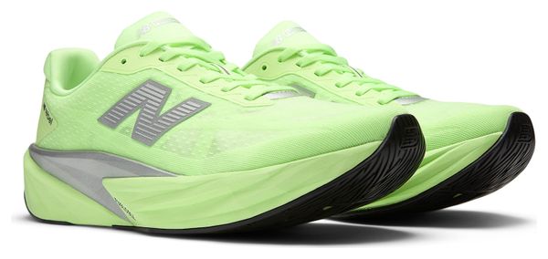 Chaussures Running New Balance FuelCell Rebel v5 Vert Homme
