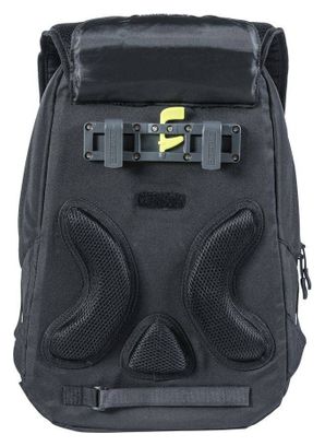 Basil Flex bicycle backpack 17 liter black