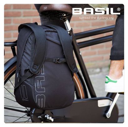 Basil Flex bicycle backpack 17 liter black