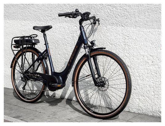Trek Verve+ 2 Lowstep Electric City Bike with Shimano Altus 9
