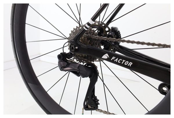 Produit reconditionné · Factor O2 Carbone Di2 12V · Noir / Vélo de route / Factor | Très bon état