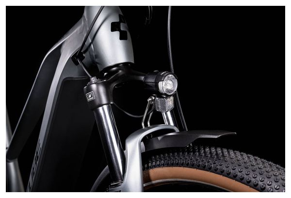 Cube Nuride Hybrid Pro 625 Allroad Trapeze Bicicletta ibrida elettrica Shimano Deore 10S 625 Wh 29'' Verde Argento 2022