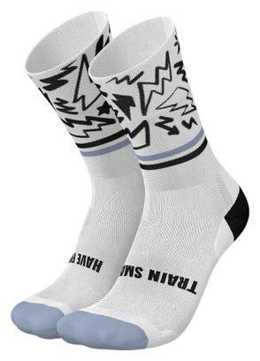 Incylence Ultralight Kickass V4 Socks, White/Black