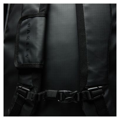 Oakley Terraquest 55L Hybrid Duffle Rucksack, schwarz