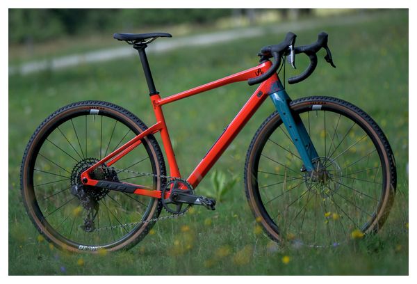 BMC URS Two Gravel Bike Sram Apex eTap AXS/X1 Eagle AXS 12S 700 mm Neon Red
