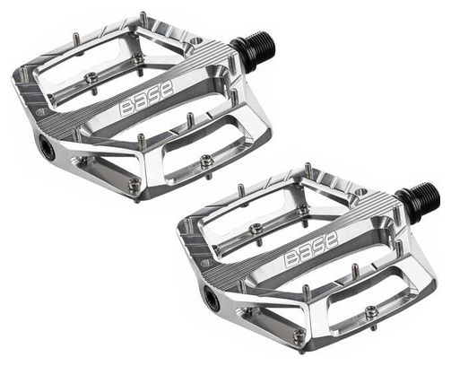 Pair of Reverse Base Silver Pedals