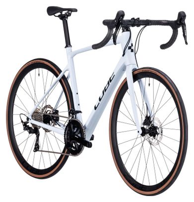 Cube Attain GTC Race Road Bike Shimano 105 11S 700 mm Flash White 2023